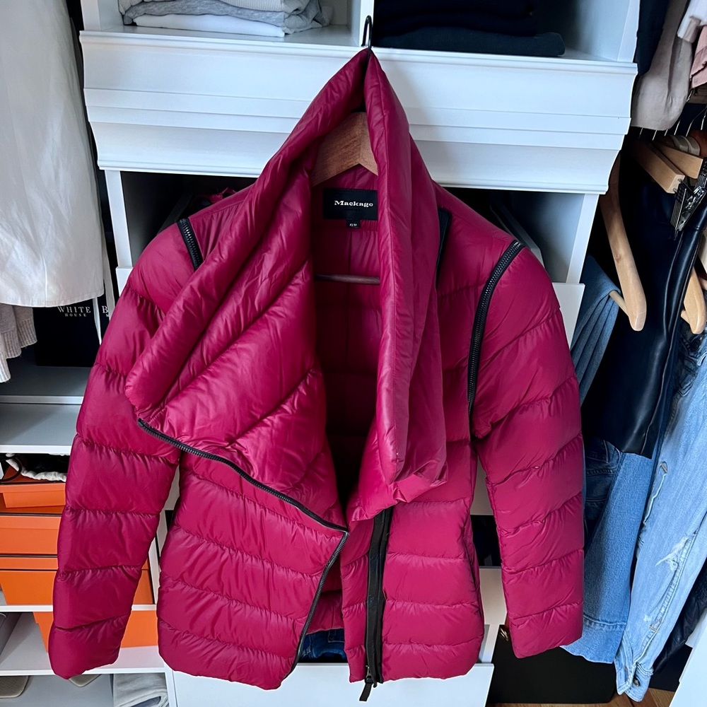 Mackage light down jacket Xs